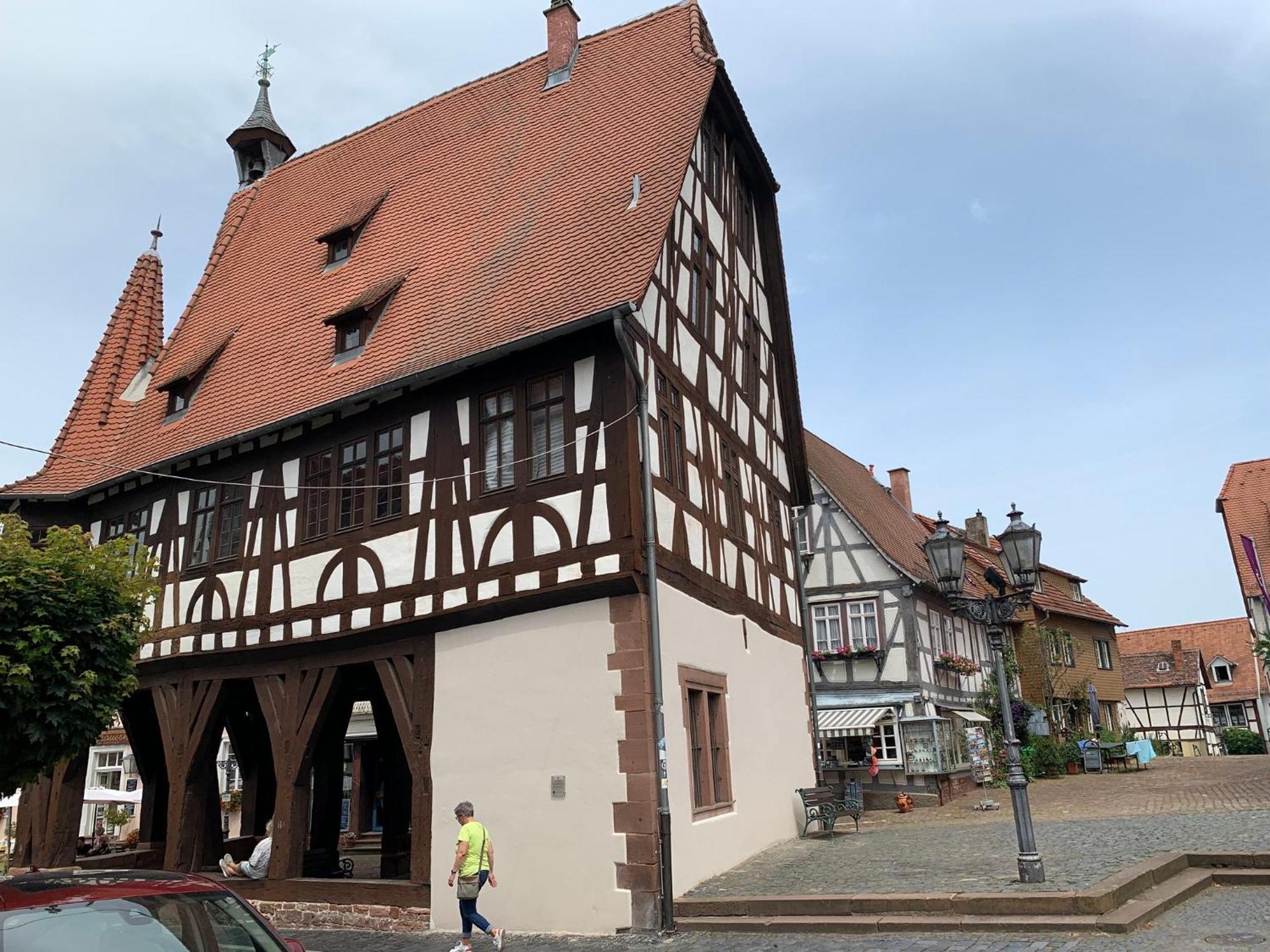 Apartment Am Historischen Rathaus Michelstadt Exteriér fotografie